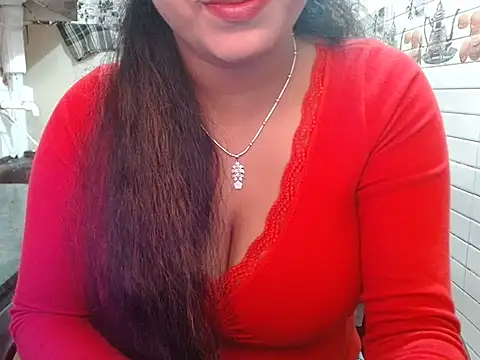 LovingPihu's cam snapshot