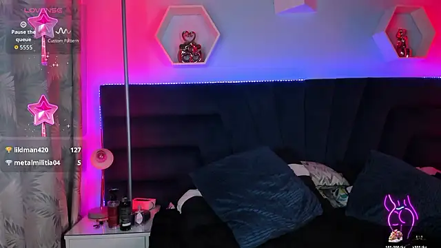 _carla_rosee's cam snapshot