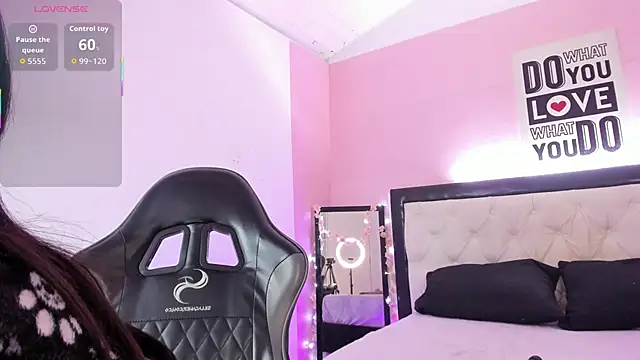 Barbieteeen's cam snapshot