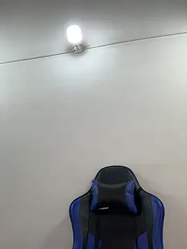 Adeline_1's cam snapshot