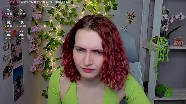 Emily_lune's cam snapshot