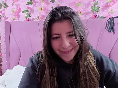 EmberCooper_'s cam snapshot