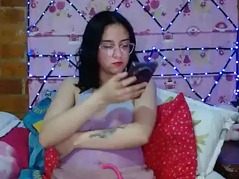 LunaVinxxen's cam snapshot