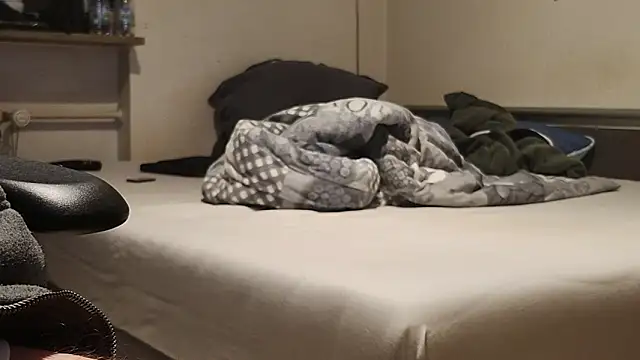 Alphapimmelchen live sex cam