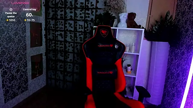 Ida_FaneStain's cam snapshot