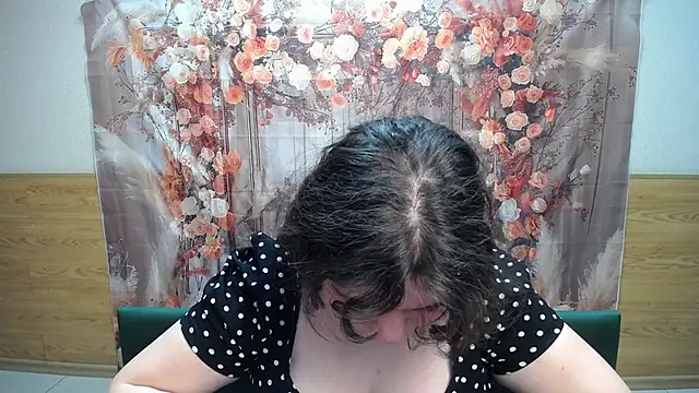 NeonilaLisova's cam snapshot