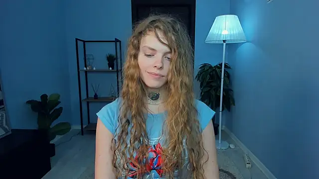 RayaNenlia's cam snapshot