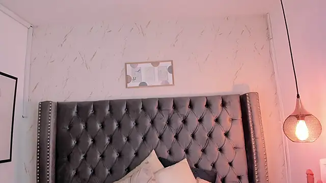 Kim_Blane's cam snapshot