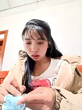 emaame68's cam snapshot