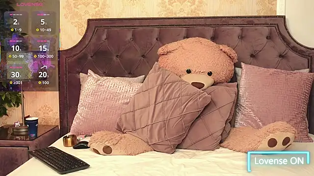 JaneDevine's cam snapshot