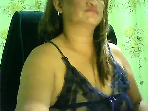 hott_scarlett's cam snapshot