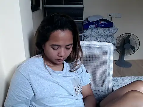 xTheLastVIRGINx's cam snapshot