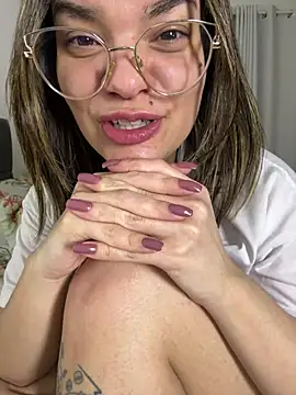 Zyrella's cam snapshot