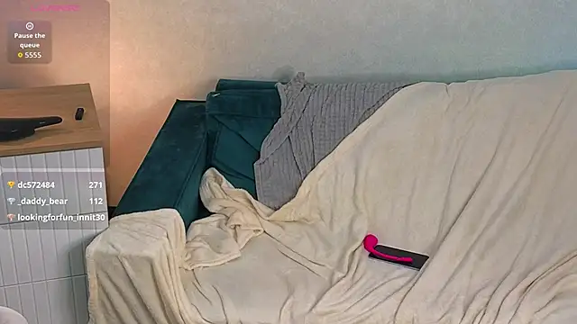 VioletMyersss's cam snapshot