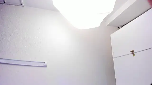 Inndrahot's cam snapshot