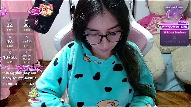 Maggie_Fox3's cam snapshot