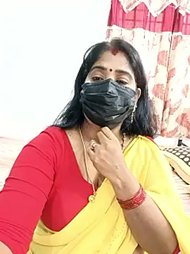 tamil-aunt's cam snapshot