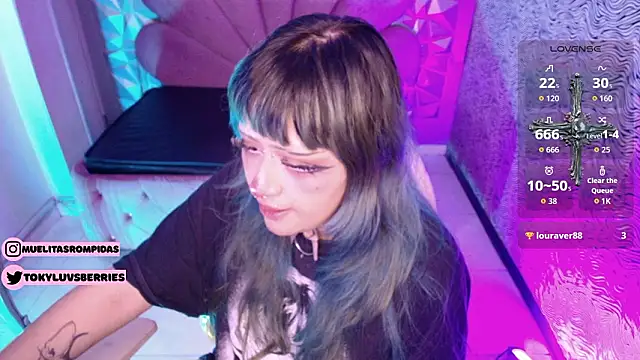 toky_doll's cam snapshot