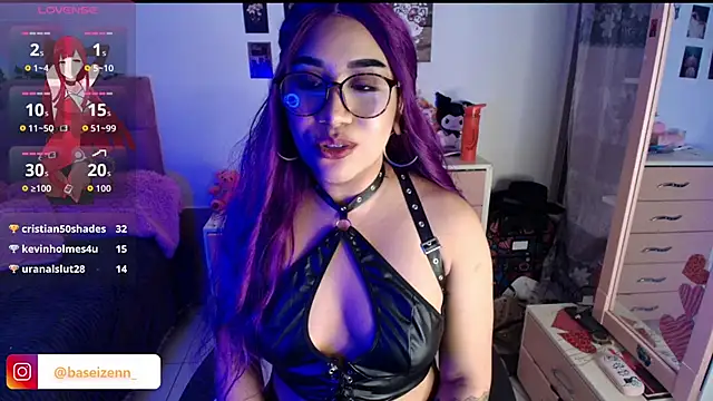 exodiakinky2's cam snapshot