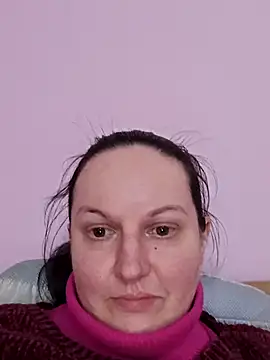 BustyLadyAlma's cam snapshot