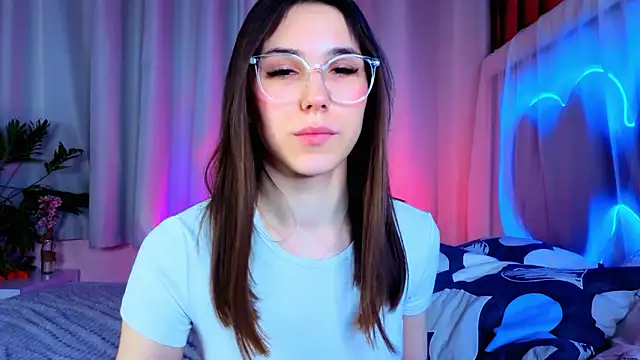 -CindyLou's cam snapshot