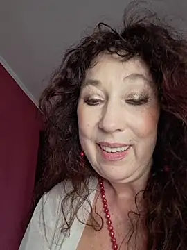 GypsyEsmeralda live sex cam