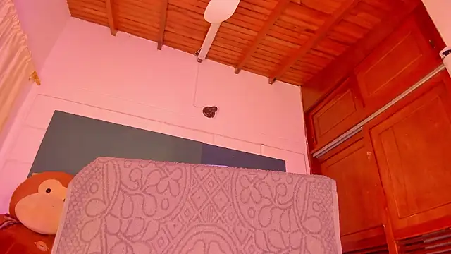 Gabby_Haze's cam snapshot