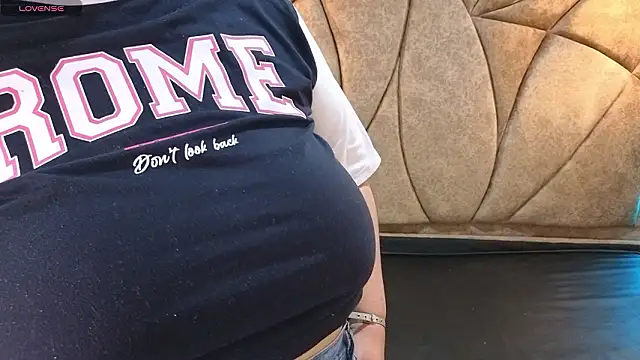 Addyy_02's cam snapshot