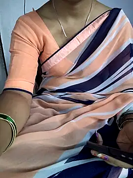 Cute-Telugu-Teacher's cam snapshot