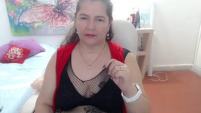 leonela_69's cam snapshot