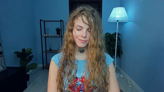 RayaNenlia live sex cam