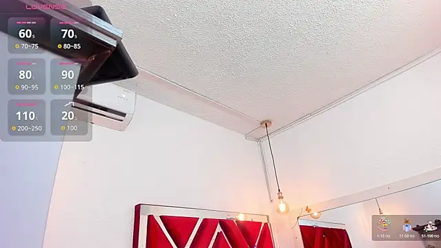 VALERIAQUEENTS__ live sex cam