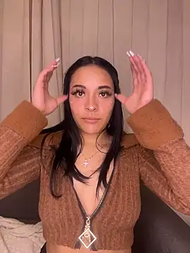 cristal__violetaa's cam snapshot