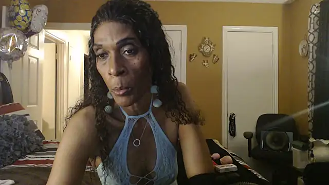 DivatheSnakecharmer's cam snapshot