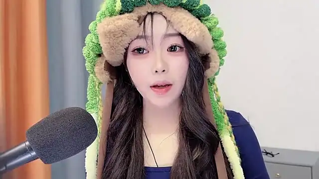 smalldaisy's cam snapshot