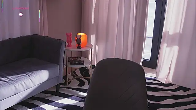 ElvaMell's cam snapshot