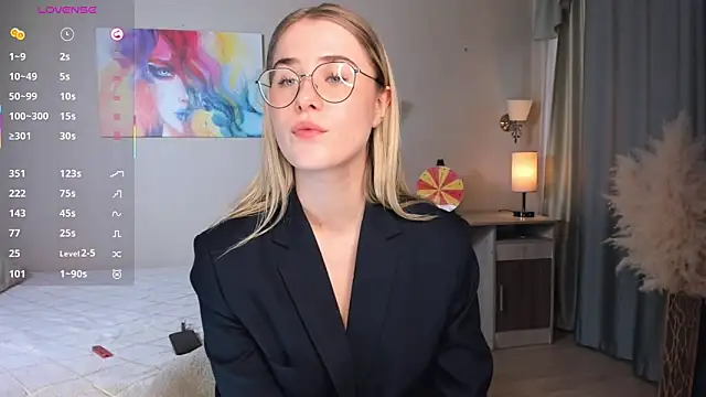 LuanaFincel live sex cam