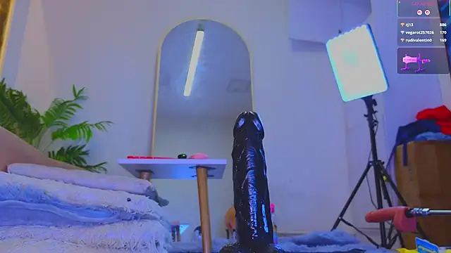 Isa__Blanc's cam snapshot