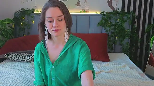 SkyHelen's cam snapshot