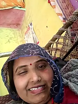 Pooja_hote's cam snapshot