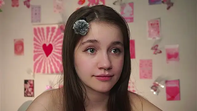 AmiLewis live sex cam