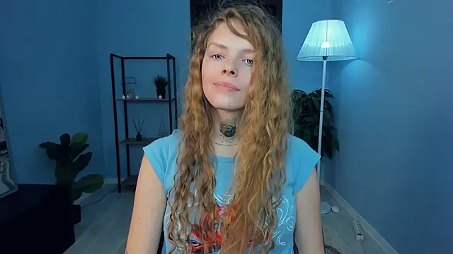 RayaNenlia's cam snapshot