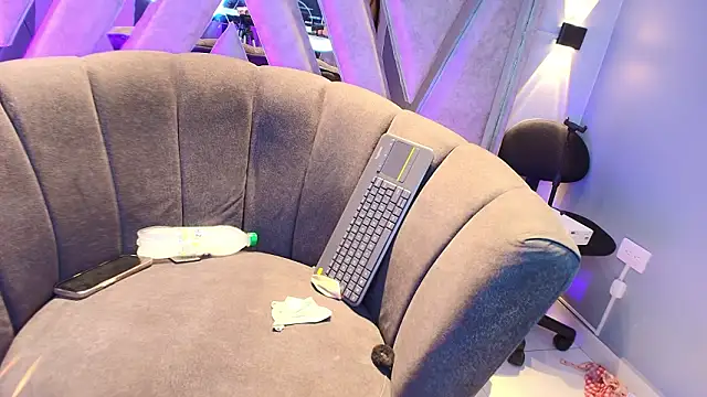 Annie9_'s cam snapshot