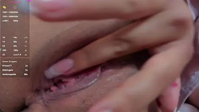 kim_dreams18's cam snapshot