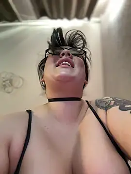 SwittieKendra's cam snapshot