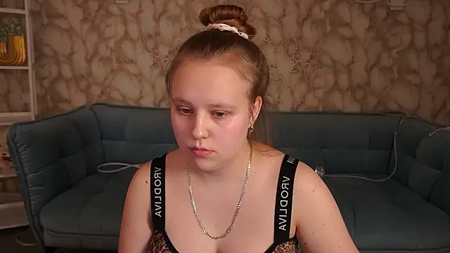 CrystallPaws's cam snapshot