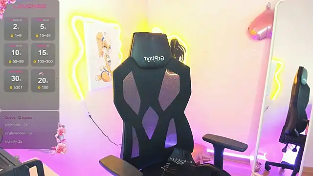 AliceeinWonderlanddd's cam snapshot