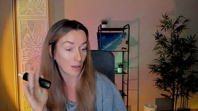 RebeccaMartinez's cam snapshot