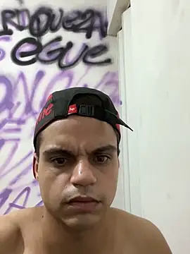 Magosupreme's cam snapshot