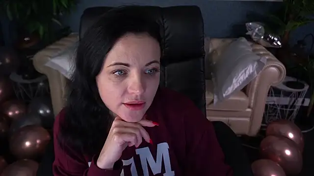 Dafni_Monn's cam snapshot